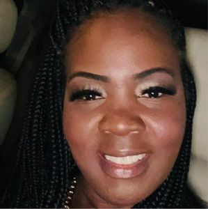 Meet your Posher, Alisha